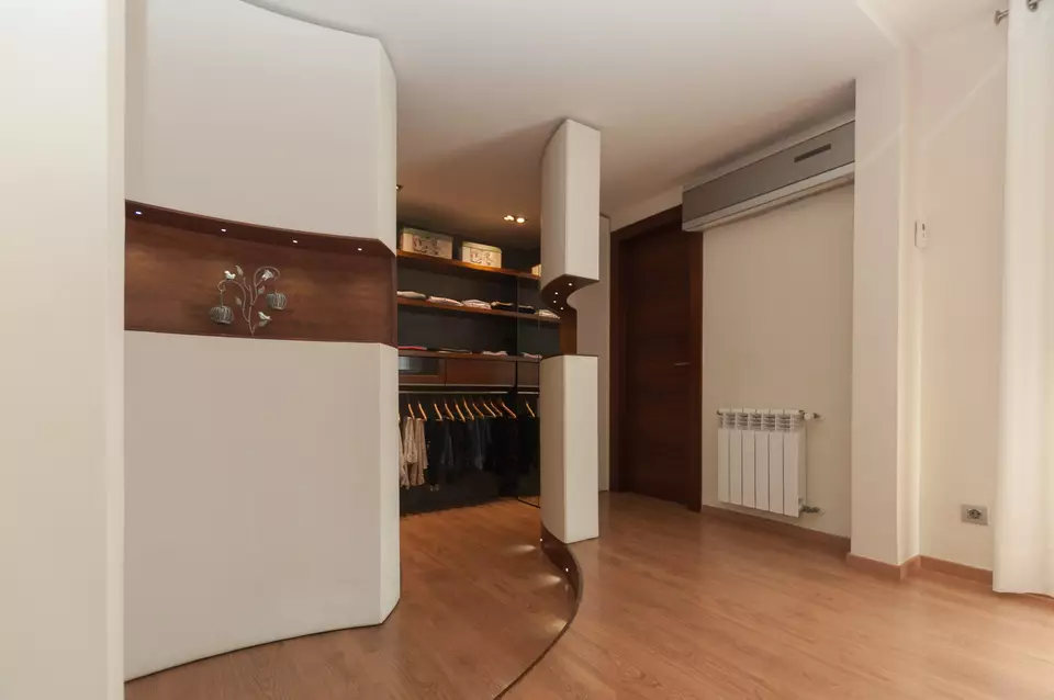 Impressionnante maison design à Roses, située dans le quartier exclusif de La Cuana