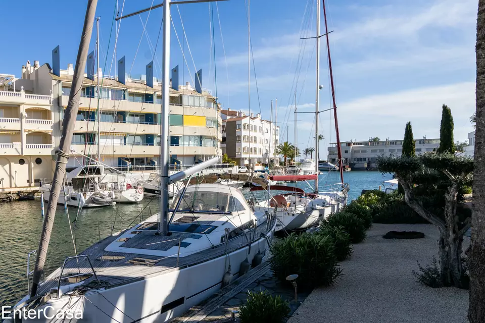 Fantastic Apartament de 2 Dormitoris i Piscina Comunitària